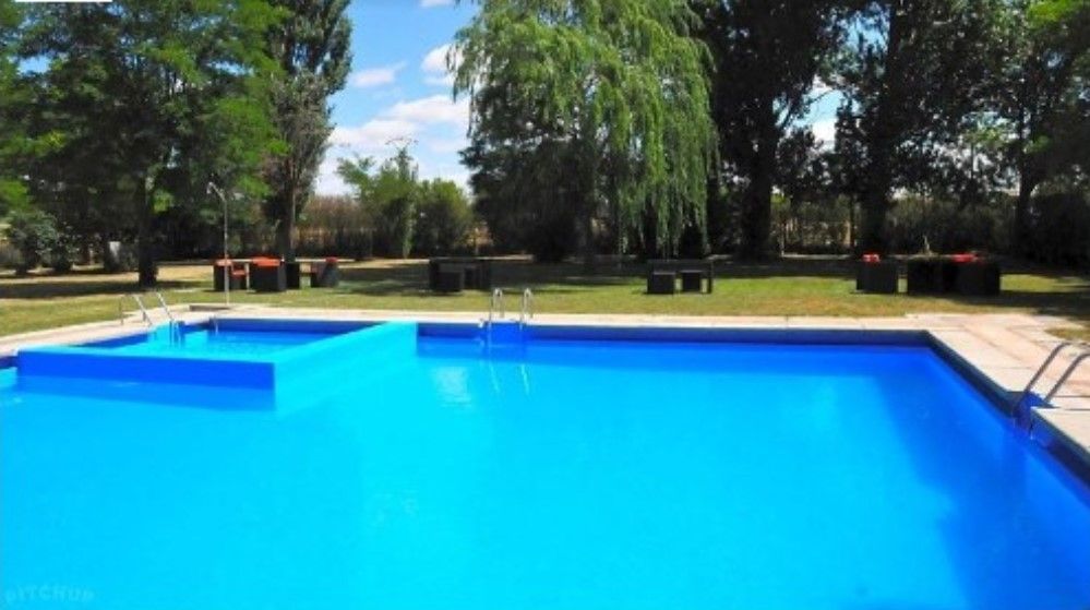 CHACO: UNA NENA MURIÓ AHOGADA EN LA PILETA DE UNA COLONIA DE VACACIONES