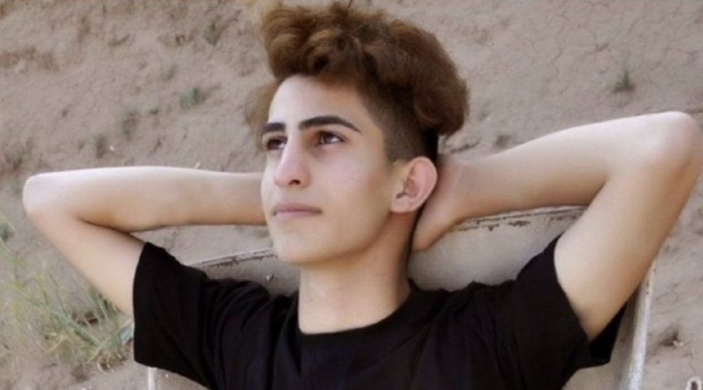 IRÁN SE PREPARA PARA EJECUTAR A UN MANIFESTANTE DE 19 AÑOS