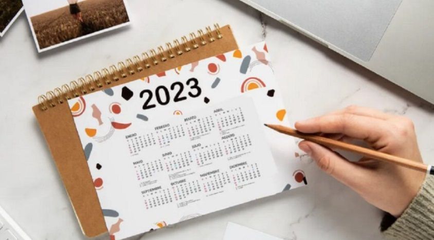 ¿CUANDO ES EL FERIADO DEL 12 OCTUBRE?