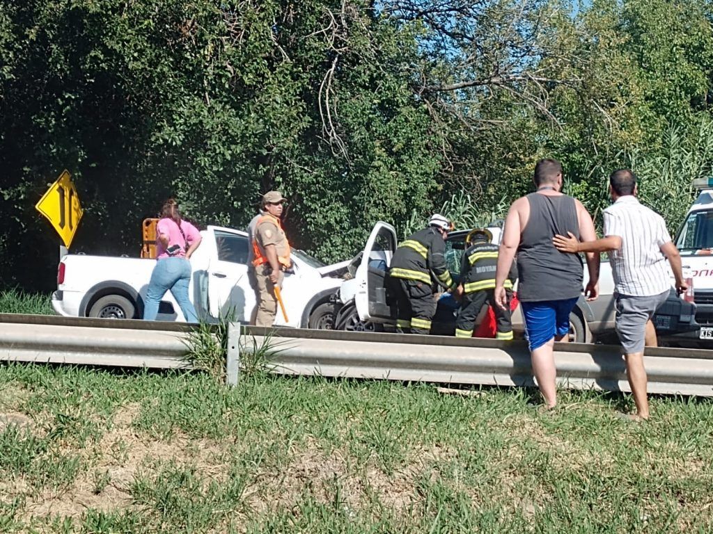 ACCIDENTE EN LA RN9 A LA ALTURA DEL PUENTE DE SINSACATE