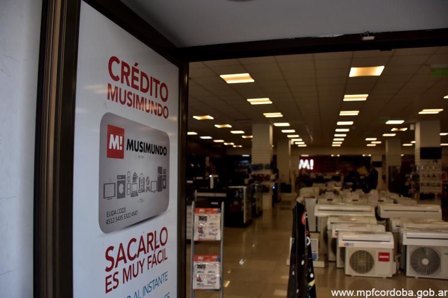 DOS DETENIDOS POR USAR DNI ROBADOS PARA COMPRAR ELECTRODOMÉSTICOS