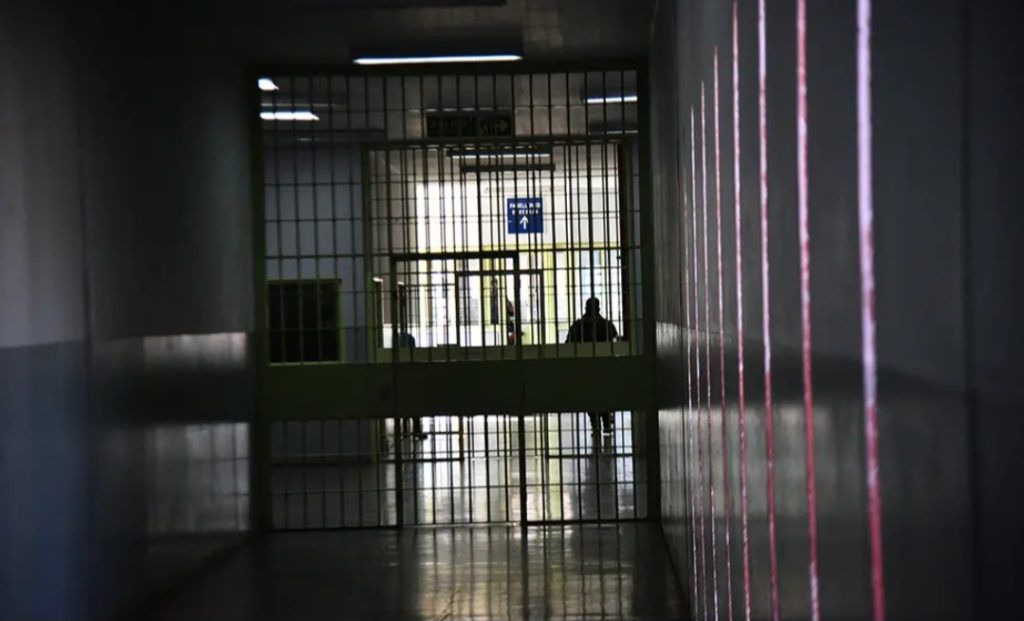 ASESINARON A PUÑALADAS A UN PRESO EN BOUWER