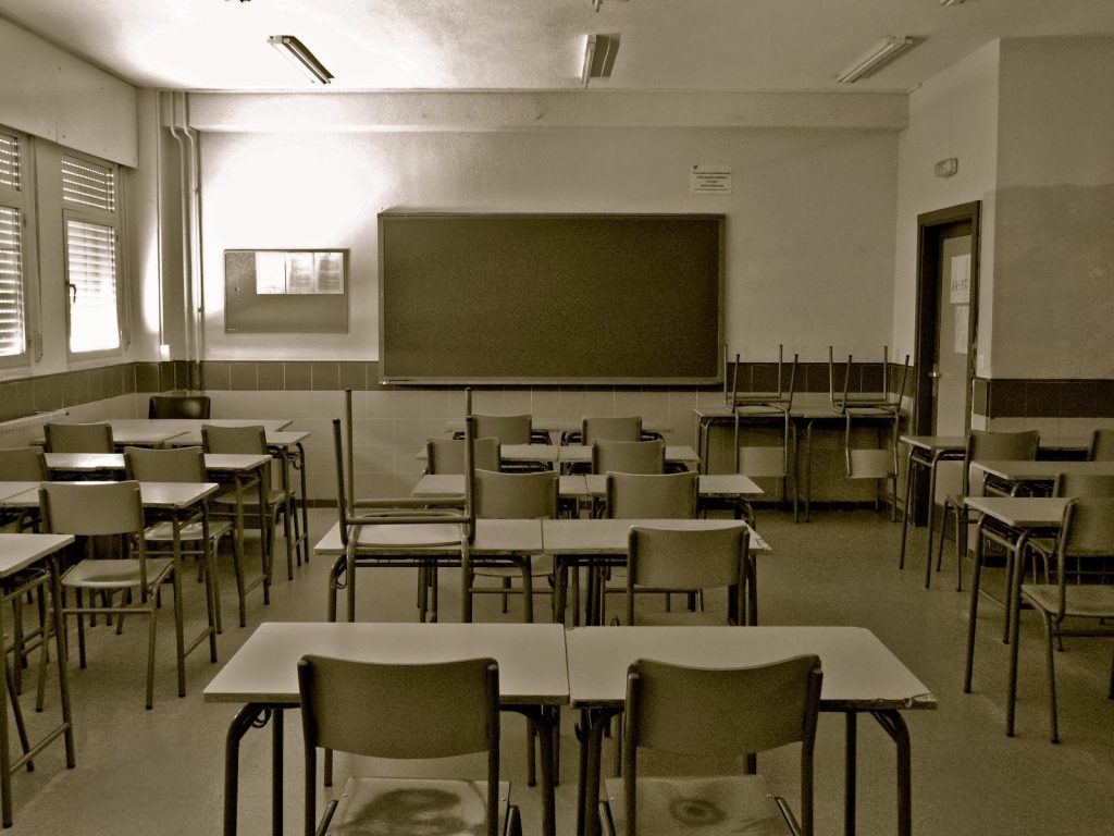 ESTÁN COFIRMADAS LAS CLASES PARA ESTE LUNES 26, TRAS LAS ELECCIONES