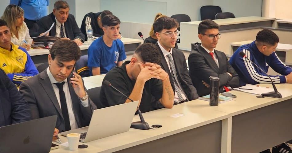 JUZGAN A TRES MAYORES DE EDAD ACUSADAS DE PARTICIPAR EN EL CRIMEN DE SEBASTIAN VILLARREAL
