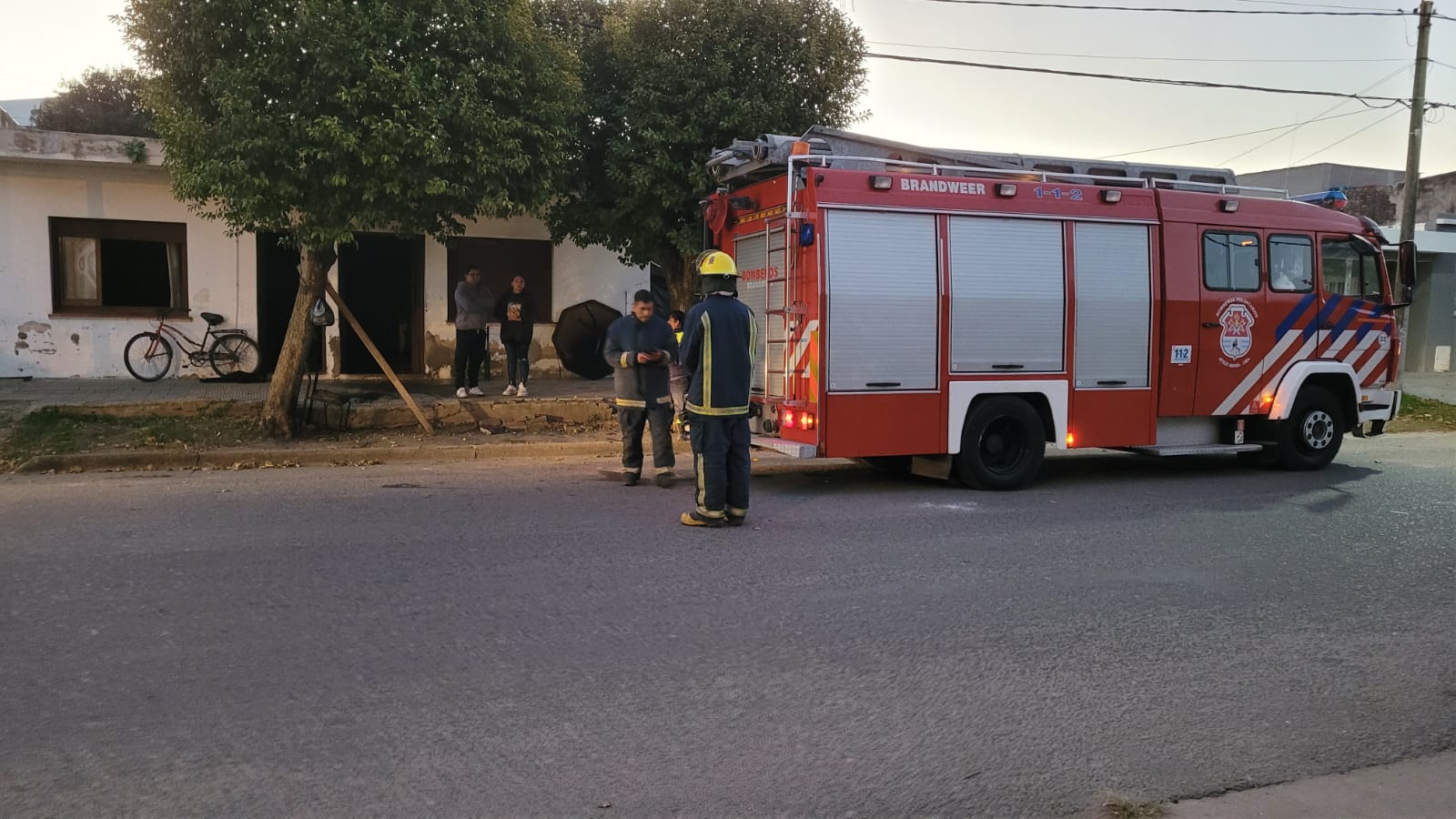 INCENDIO DE UNA VIVIENDA EN JESÚS MARIA: UN HERIDO