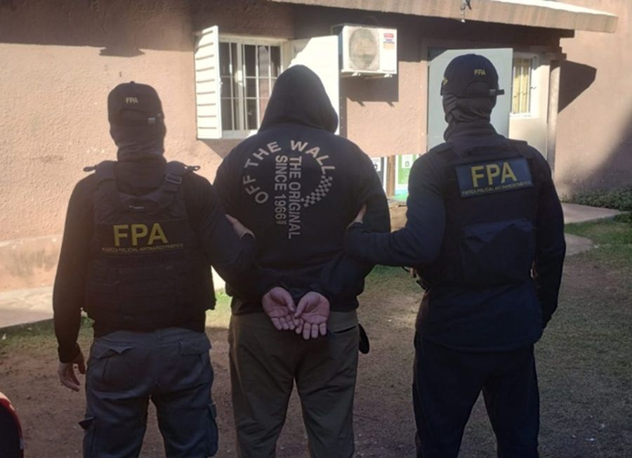 INTEGRANTE DE UNA BANDA NARCO FUE DETENIDO POR LA FPA SOBRE RUTA 9: TENÍA PEDIDO DE CAPTURA