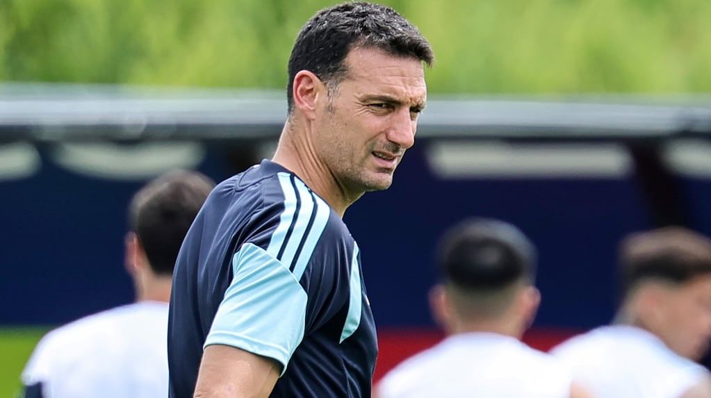 ARGENTINA VOLVIÓ A LAS PRÁCTICAS Y YA PIENSA EN LA SEMIFINAL ANTE INGLATERRA