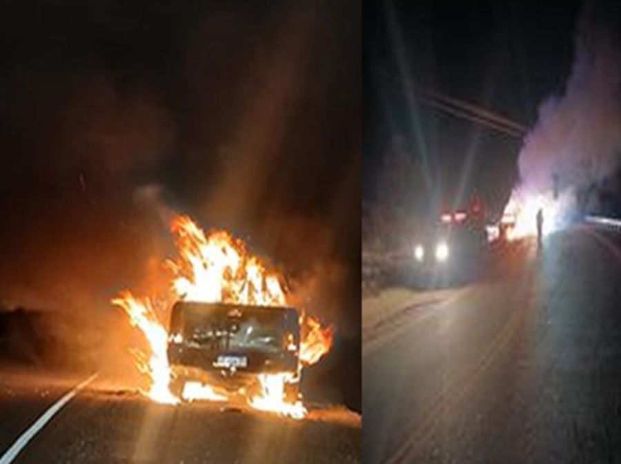 DESTRUCCIÓN TOTAL DE UNA CAMIONETA TRAS UN INCENDIO EN CIENAGA DEL CORO