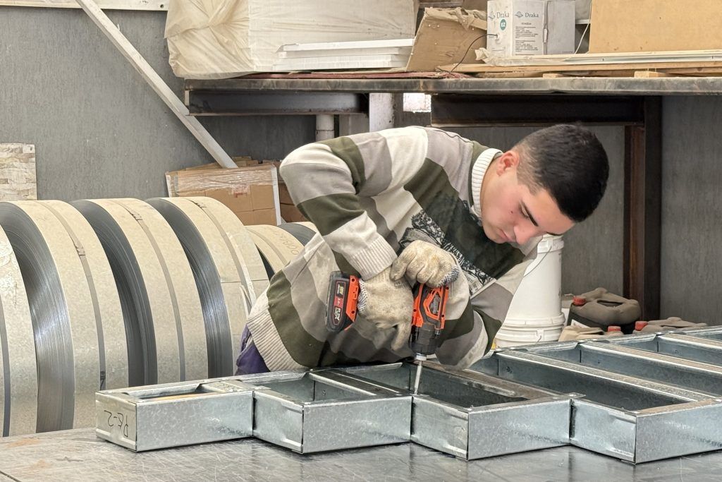 EL IPET N° 85 DE ESTACIÓN GENERAL PAZ RECIBIRÁ FINANCIAMIENTO PARA INCORPORAR EQUIPAMIENTO PARA FORTALECER TALLERES Y LABORATORIOS