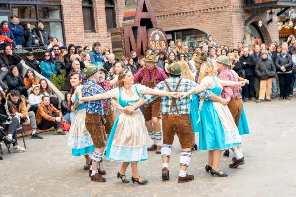 FIN DE SEMANA LARGO: CÓRDOBA RECIBIÓ MÁS TURISTAS Y ALGUNOS DESTINOS SUPERARON EL 80% DE OCUPACIÓN